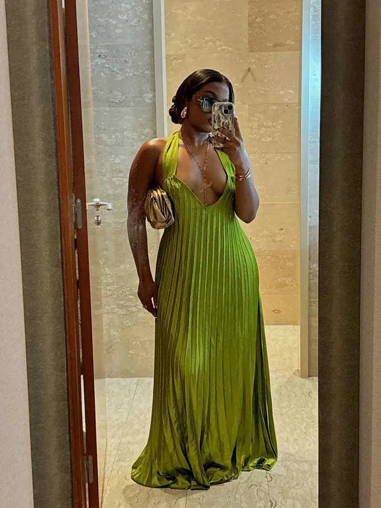 Green Evening Dresses Woman Elegant Sexy Summer Pleated Dress Hollow Out Lady Halter Neck Backless Dress Wholesale Dropshipping