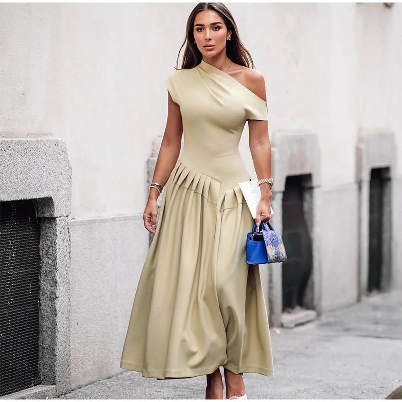 Elegant Pleated Midi Dress