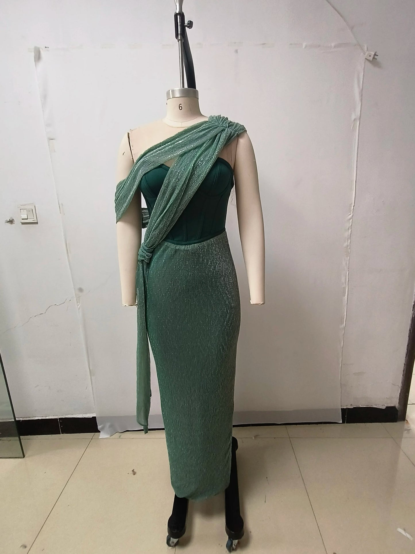 Women Elegant Luxury Gala Dress Sparky Green Patchwork Strapless Strap Twist Ankle Length Birthday Celebrity Evening Party Dress