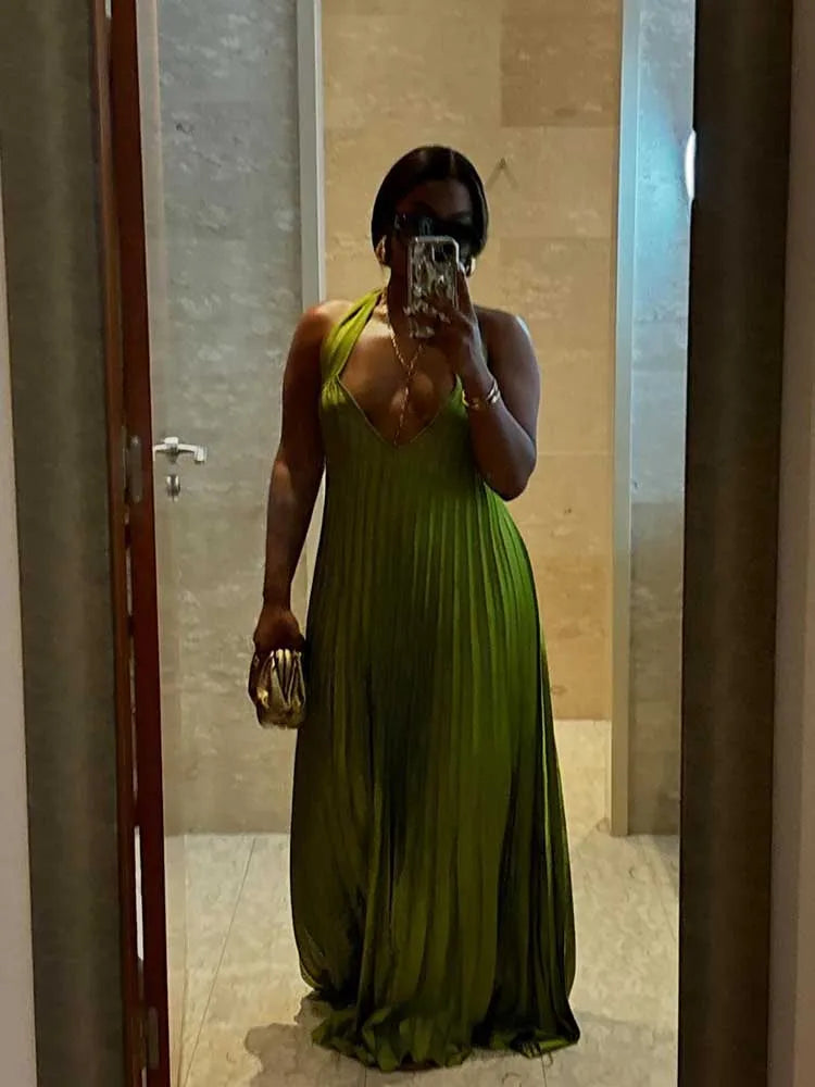 Green Evening Dresses Woman Elegant Sexy Summer Pleated Dress Hollow Out Lady Halter Neck Backless Dress Wholesale Dropshipping