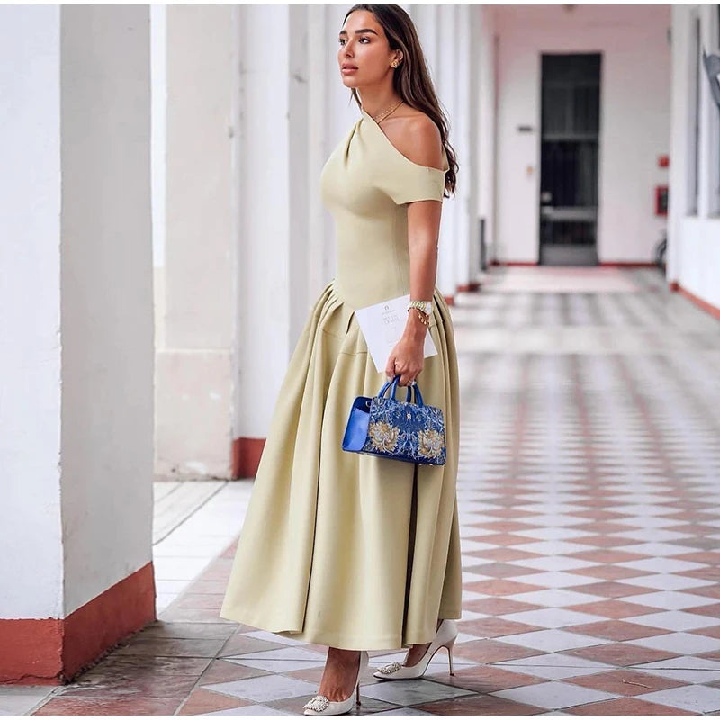 Elegant Pleated Midi Dress