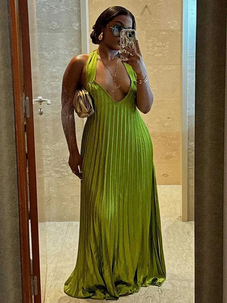 Green Evening Dresses Woman Elegant Sexy Summer Pleated Dress Hollow Out Lady Halter Neck Backless Dress Wholesale Dropshipping