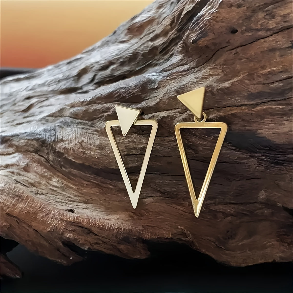 2pcs Chic Triangle Stud Earrings Set - Vintage-Inspired, Classic Alloy Design for Casual Attire