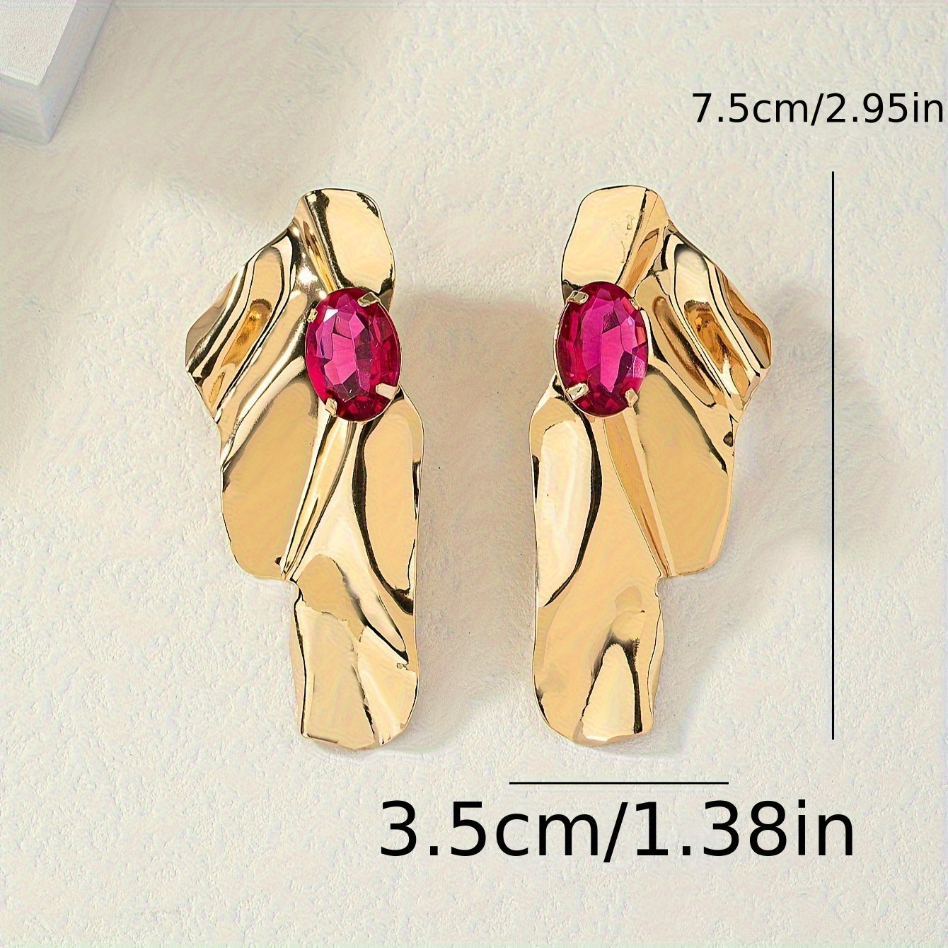 Exaggerated Wave Design Stud Earrings